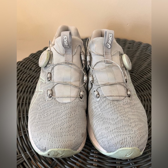 ASICS Dynamis Women’s Size 7 - Picture 3 of 4